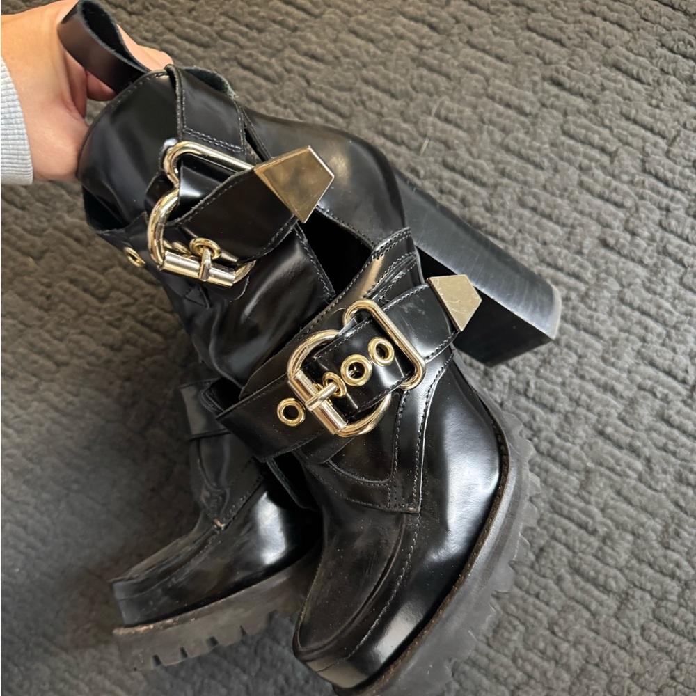 Jeffrey Cambell boots